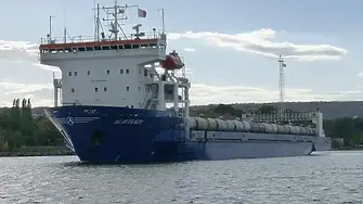 Ферибот под руски флаг и кораб се сблъскаха край Шабла 