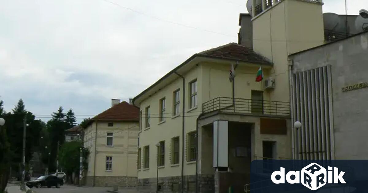 Дългогодишният кмет на община Белово Костадин Варев оспорва резултатите от