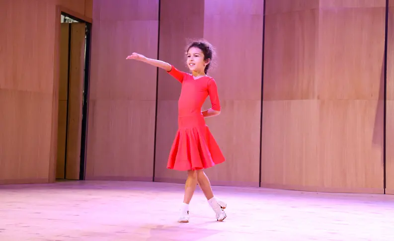 112 г. от създаването си и 143 г. от рождението на своя патрон отбеляза ОУ „Йордан Йовков“