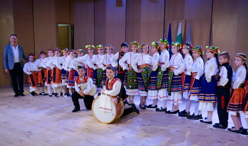 112 г. от създаването си и 143 г. от рождението на своя патрон отбеляза ОУ „Йордан Йовков“