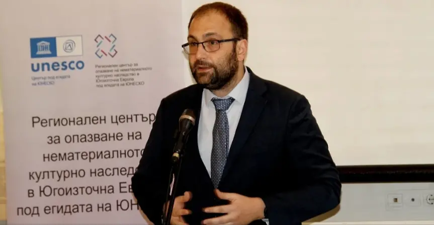 Заместник-кметът по култура Пламен Панов остава в екипа на новия кмет Костадин Димитров