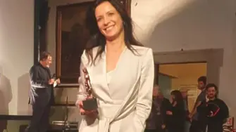 Яна Маринова получи награда за най-добра актриса на международен фестивал в Италия