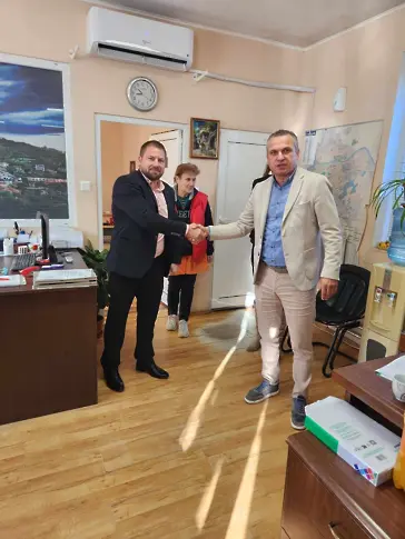 Еколог пое ОП „Градини и паркове“ в Пловдив