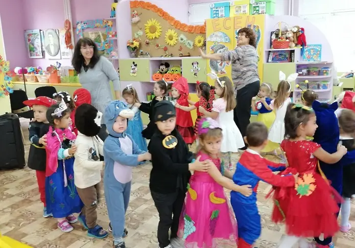 Есенно-приказен карнавал в ДГ „Слънце“ – град Левски