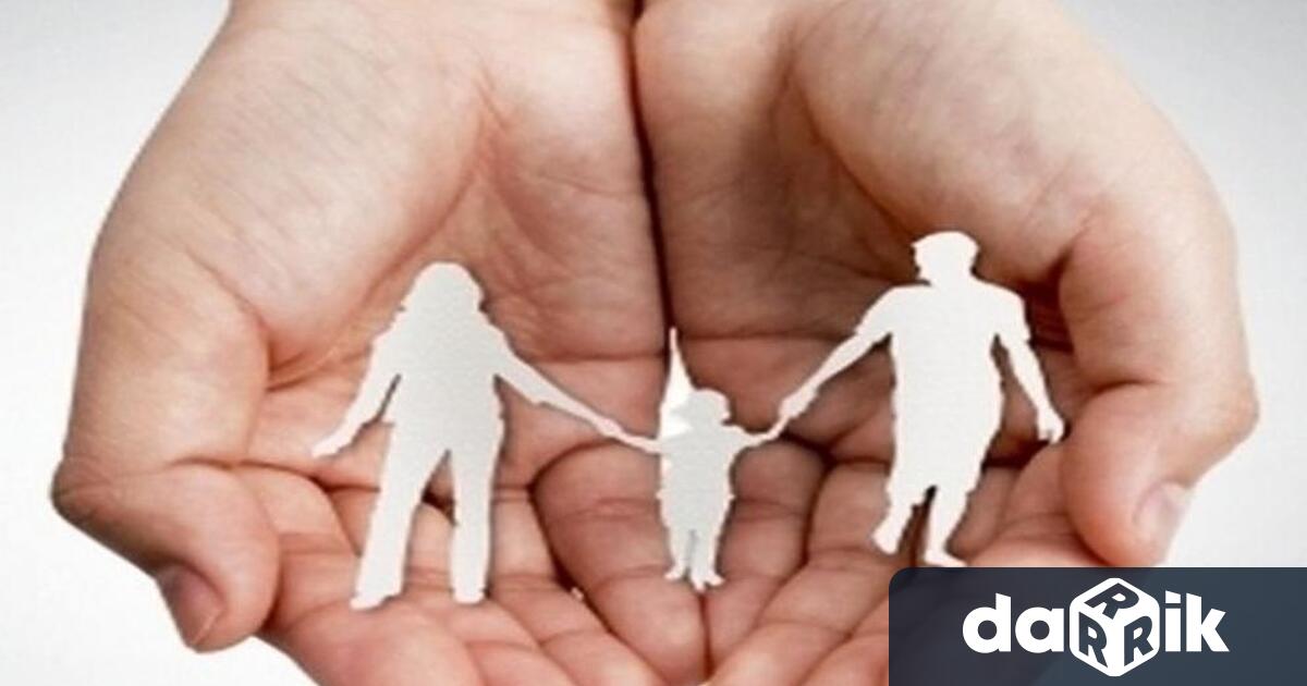 Община Бургас организиранинформационна среща за утвърдени приемни семейства нови желаещи
