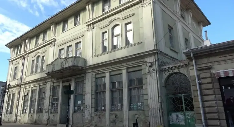 С европейско финансиране Oбщина Русе превръща сградата на бившия Дом на учителя в Международен младежки център