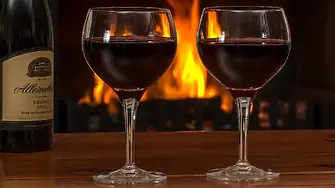  Защо ни боли глава от червеното вино: Учени твърдят, че не е от количеството