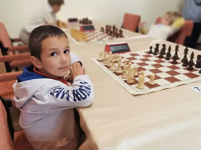 Детски шахматен турнир събра в Плевен деца от клубовете в цялата страна