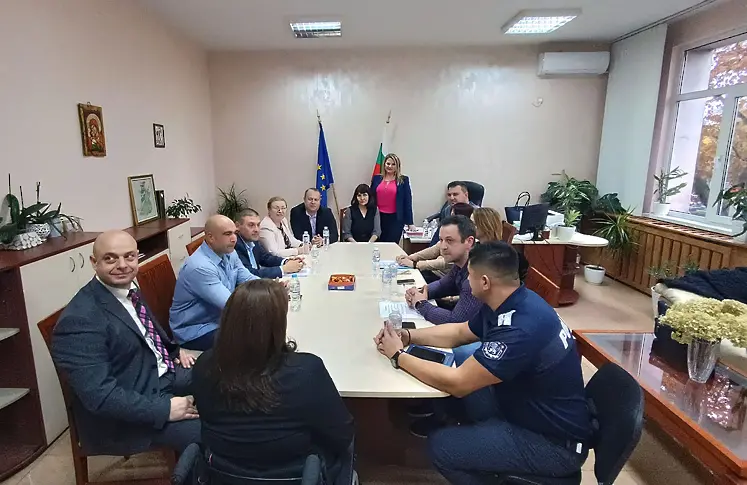 Ролята на институциите в борбата против домашното насилие беше тема на среща в Районен съд-Плевен