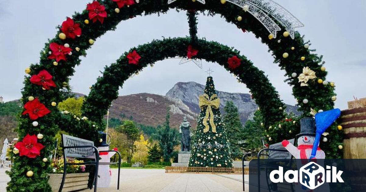 За поредна година коледно-новогодишните празници във Враца ще бъдат отбелязани