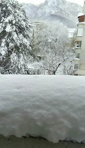 Усложнена зимна обстановка във Враца и населените места на Враца