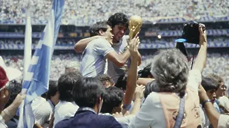 3 години без Диего Марадона: 70 малко известни факта за футболната легенда (видео и снимки)