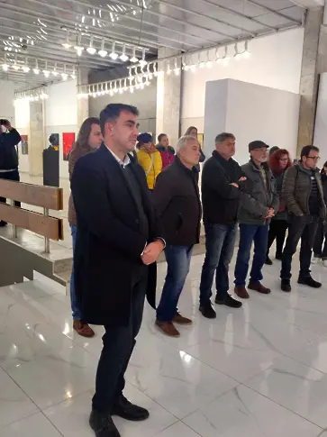 Александър Йотков присъства на откриването на изложбата на Георги Маринов  “Шлемът“