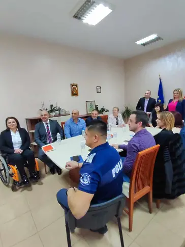 Виолета Иеремиева участва в дискусия за измененията в Закона за защита от домашно насилие