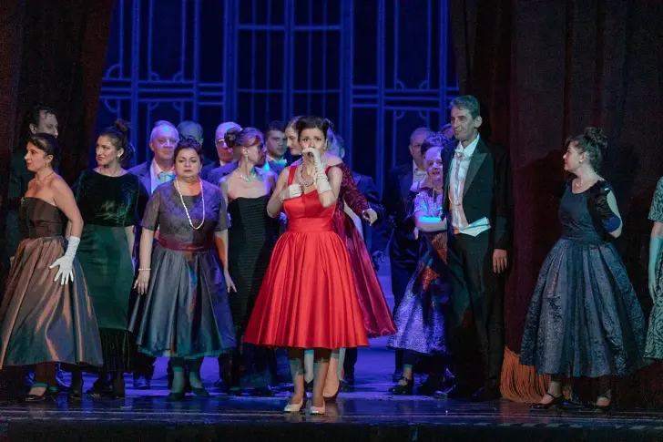 Операта “Травиата” ще увенчае началото на декемврийския афиш за Русенската опера 