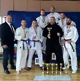 Русенци с шампионски титли по полицейска защита и карате 
