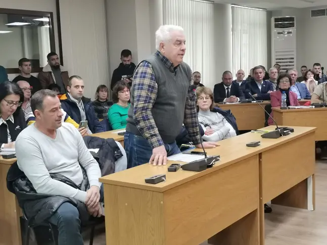 Министър Димитър Илиев: В Плевен е необходима цялостна реформа в сферата на спорта/СНИМКИ/