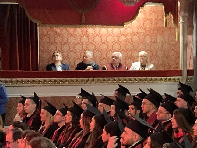 129 абсолвенти на МУ-Плевен получиха дипломите си на тържествена церемония