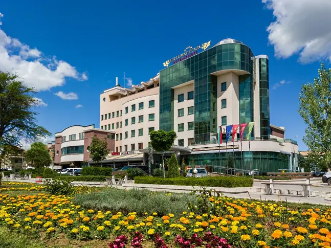 Дипломат Плаза хотел и резорт в Луковит е най-добрият четиризвезден арт и уелнес хотел на 2023 г.