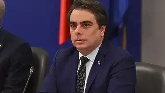 Василев: Президентът не работи за българския национален интерес
