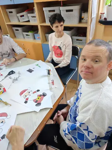 Тематични ателиета представиха в Дневния център за пълнолетни с увреждания