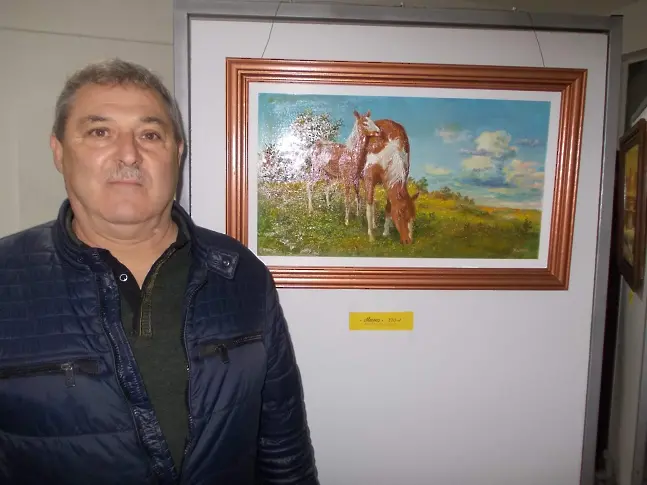 Изложба Живопис на Крум Данов откриха в град Левски