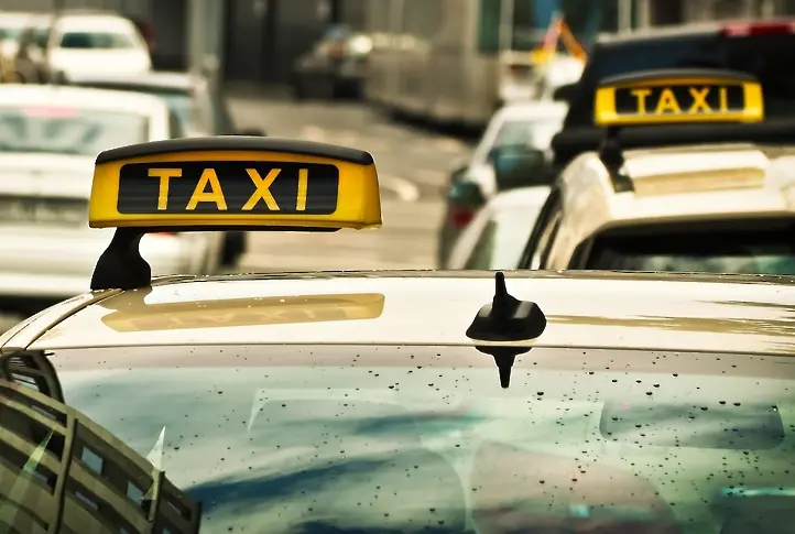 Таксиметровите шофьори искат да вдигат цените в Бургас