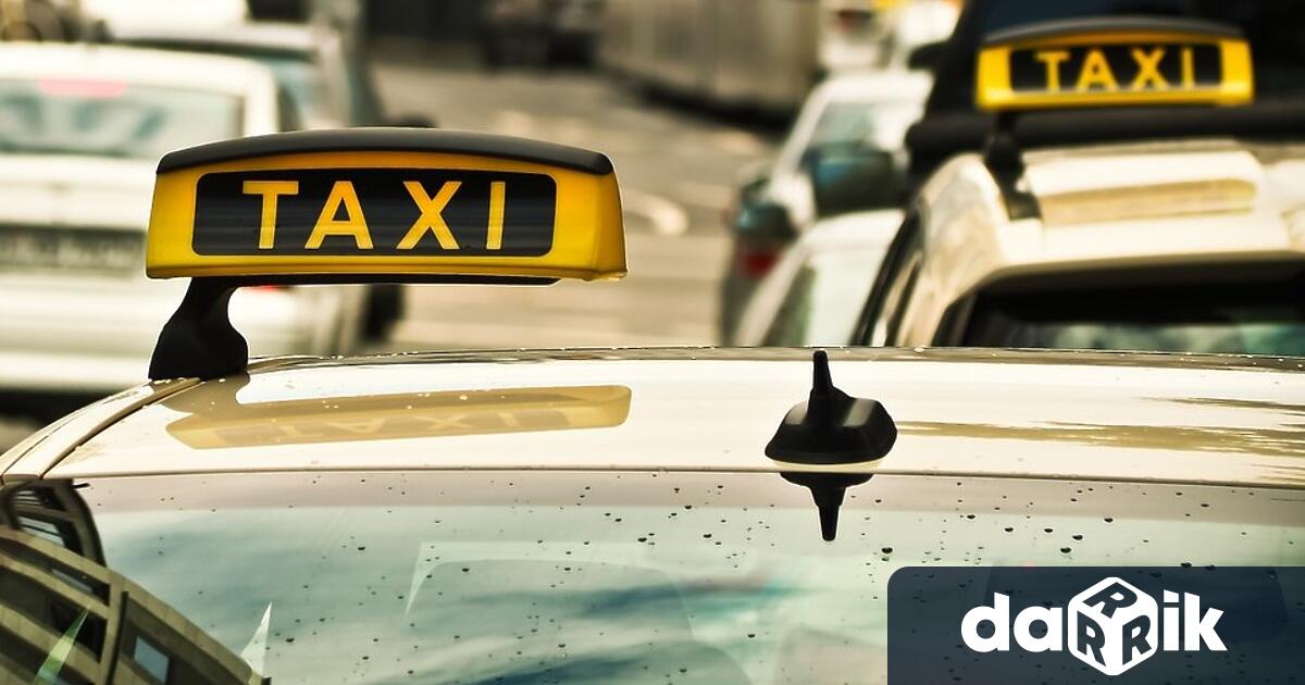 Таксиметровият бранш в Бургас иска увеличение на тарифите за превоз