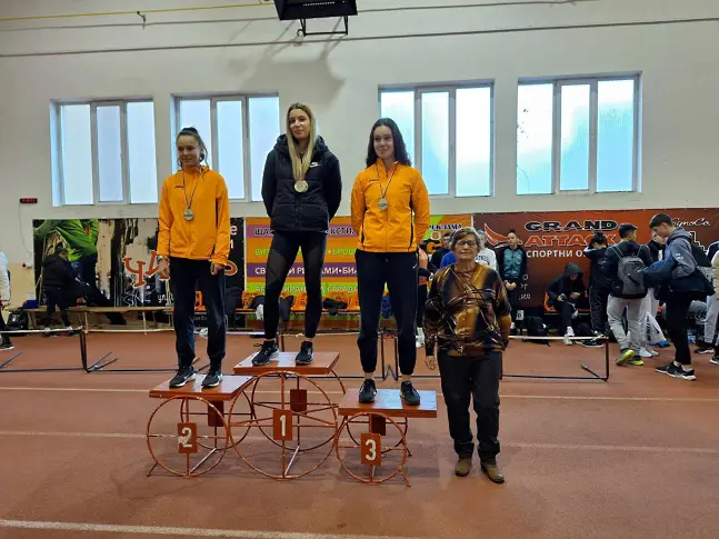 Карина Цончева и Зинга Фирмино с по два медала от атлетическия турнир-мемориал „Михаил Желев“ в Сливен