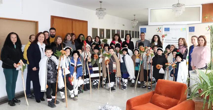 Коледари благославяха в Община Левски на Игнажден 