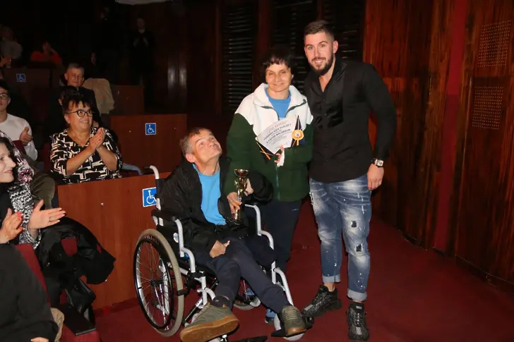 Вицесветовната шампионка по естетическа групова гимнастика Рая Сръндева e Спортист на Кюстендил за 2023 година
