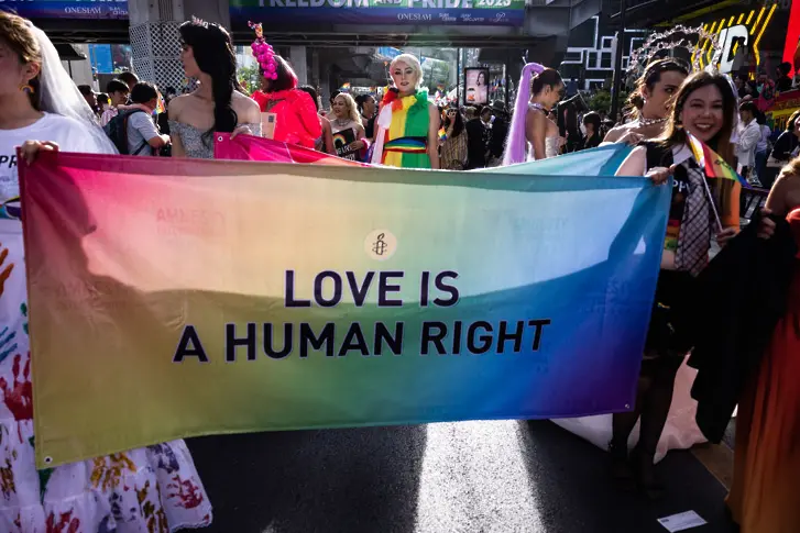 “Любовта ще възтържествува”. Тайланд е на крачка от легализирането на еднополовите бракове
