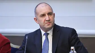 Президентът Румен Радев проведе среща на четири очи с държавния глава на Косово Вьоса Османи