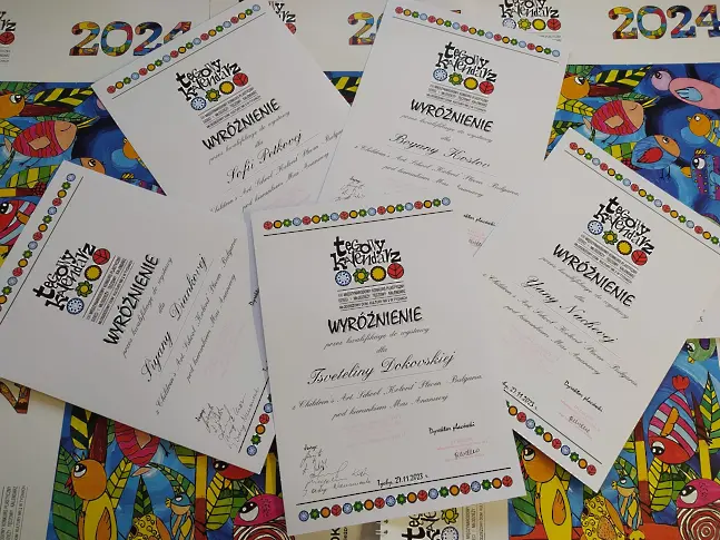 Международни отличия за деца от арт школа „Колорит“ от конкурса „Календар на дъгата“ 2024 в Полша