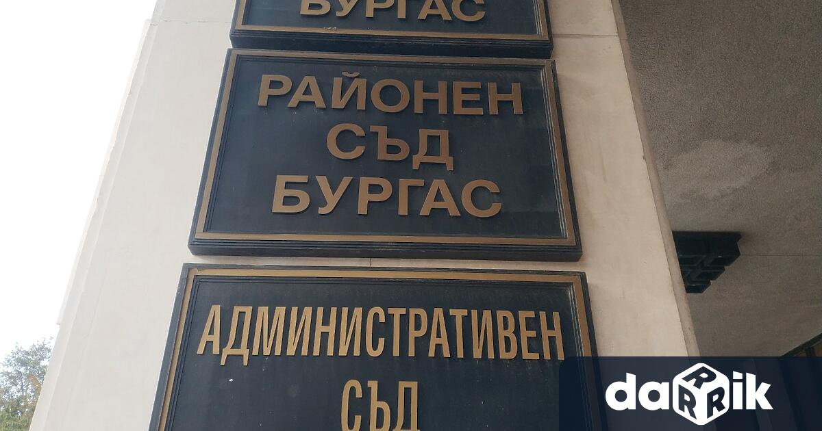 Районният съд в Бургас не успява да събере глоби в