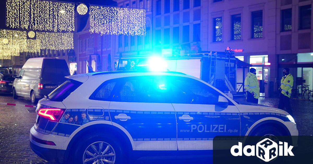 Камион се е врязал в пешеходна зона в германския град