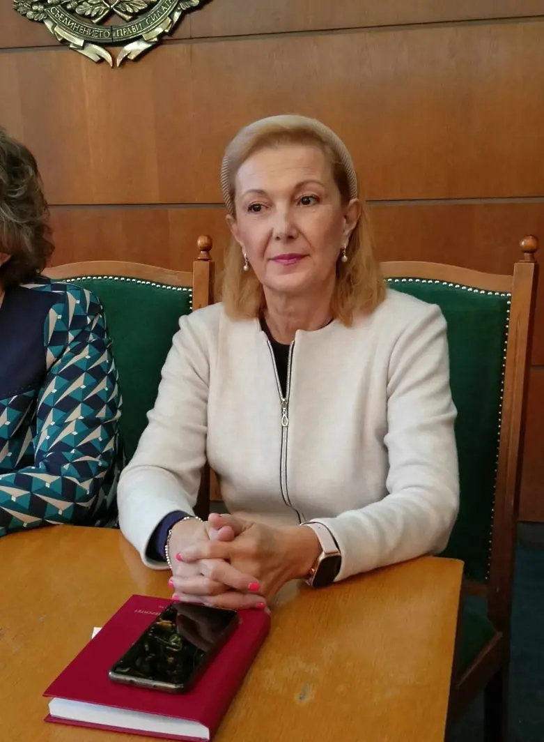 Анелия Дечева е новият началник на отдел „Култура и туризъм“, Ваня Първанова застава начело на отдел „Спорт“