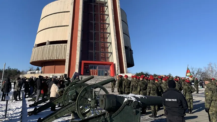 Клетва положиха 36 военнослужещи от 5 бригадно командване и 2 механизирана бригада