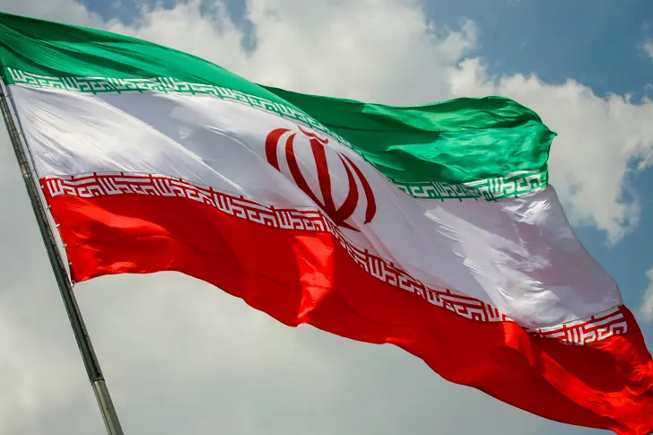 Ще изпрати ли България ирански бунтар на сигурна смърт? 
