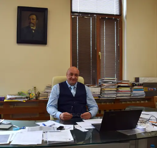 Πoздpaв oт ĸмeтa нa община Котел, пo cлyчaй нacтъпвaнeтo нa „Бaxтaлo Bacилий“ – Poмcĸaтa Hoвa Гoдинa