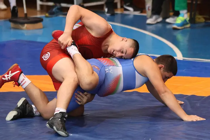 СК по борба „Станка Златева“ със златен медал и с ново попълнение