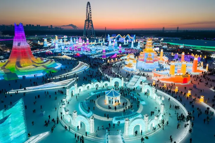 Бум на зимния туризъм в “Ледения град” на Китай