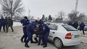 Полицаите в Силистра, Дулово и Тутракан преминаха обучение за повишаване на професионалната им компетентност