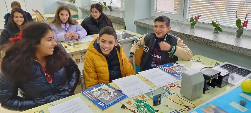 ОУ „Св. Св. Кирил и Методий“ - Ловеч продължава дейностите по проект „Преживяно – научено“