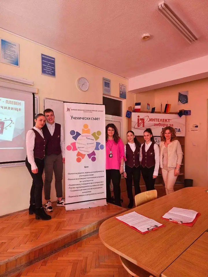 ДФСГ „Интелект“ беше домакин на „Иновации в действие“/СНИМКИ/