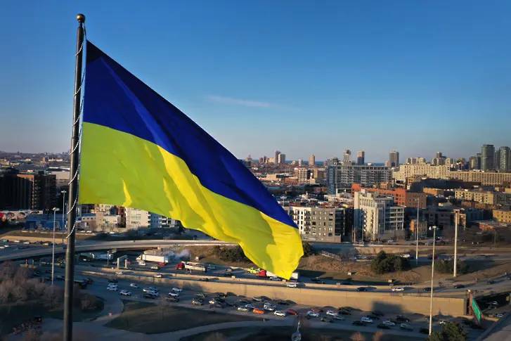 Украйна разкри за 40 млн. долара при купуването на оръжия