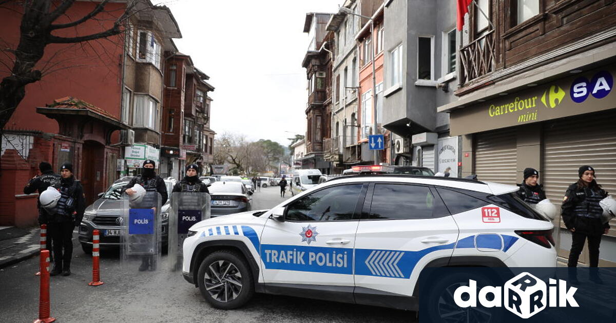 Турски гражданин е убит при въоръжено нападение в католическа църква,