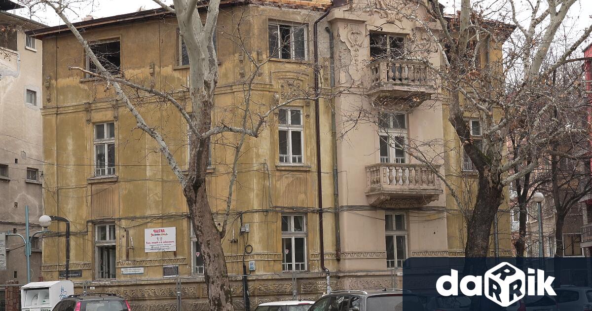 Инициатива за спасяване на емблематична сграда в Пловдив подеха общинският