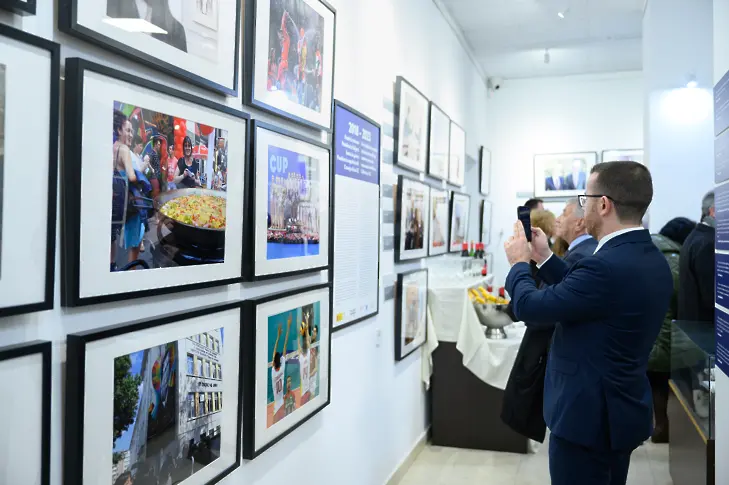 Испанското посолство представя в Пловдив фотографска изложба „Испания и България. Заедно в Европейския Съюз“