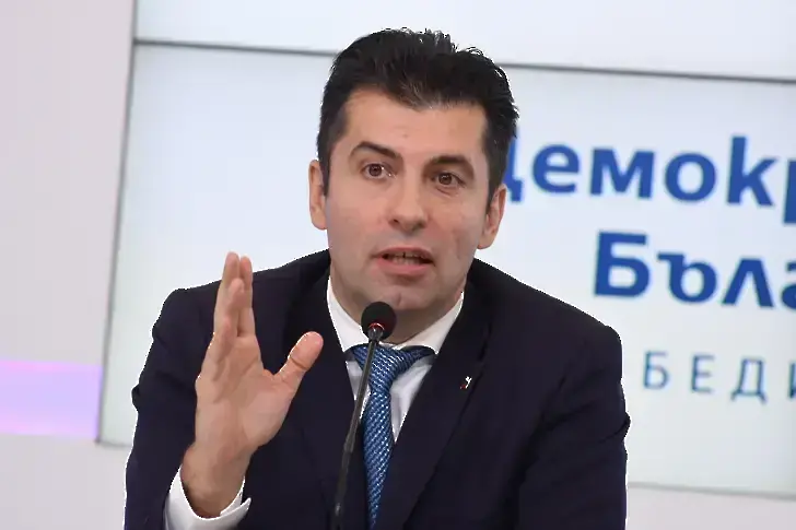 Кирил Петков: Не можахме да влезем достатъчно в преговори, така, че да направим промени в регулаторите